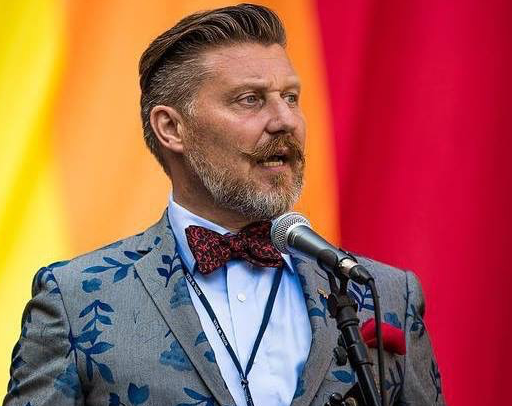 Oskan-Henriksen, Lars